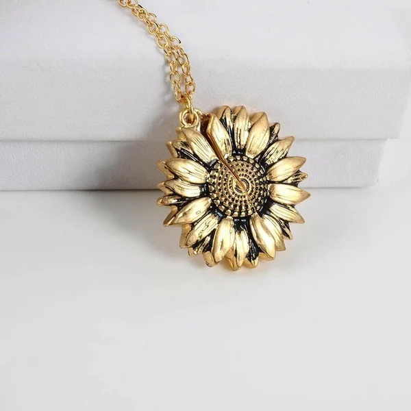 🌞"YOU ARE MY SUNSHINE" SUNFLOWER NECKLACE🌻