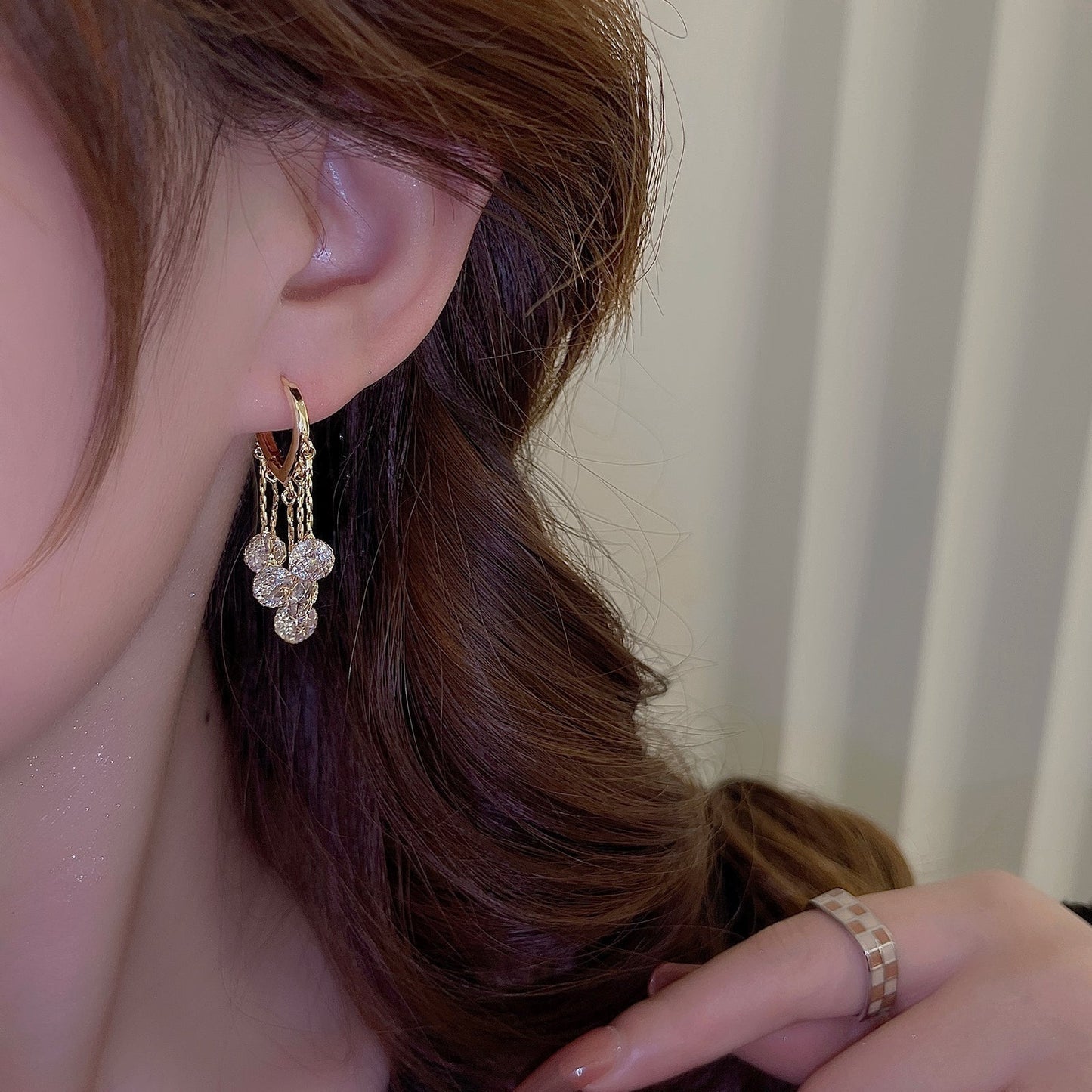 Metal Mesh Diamond Water Drops Long Heart Earrings