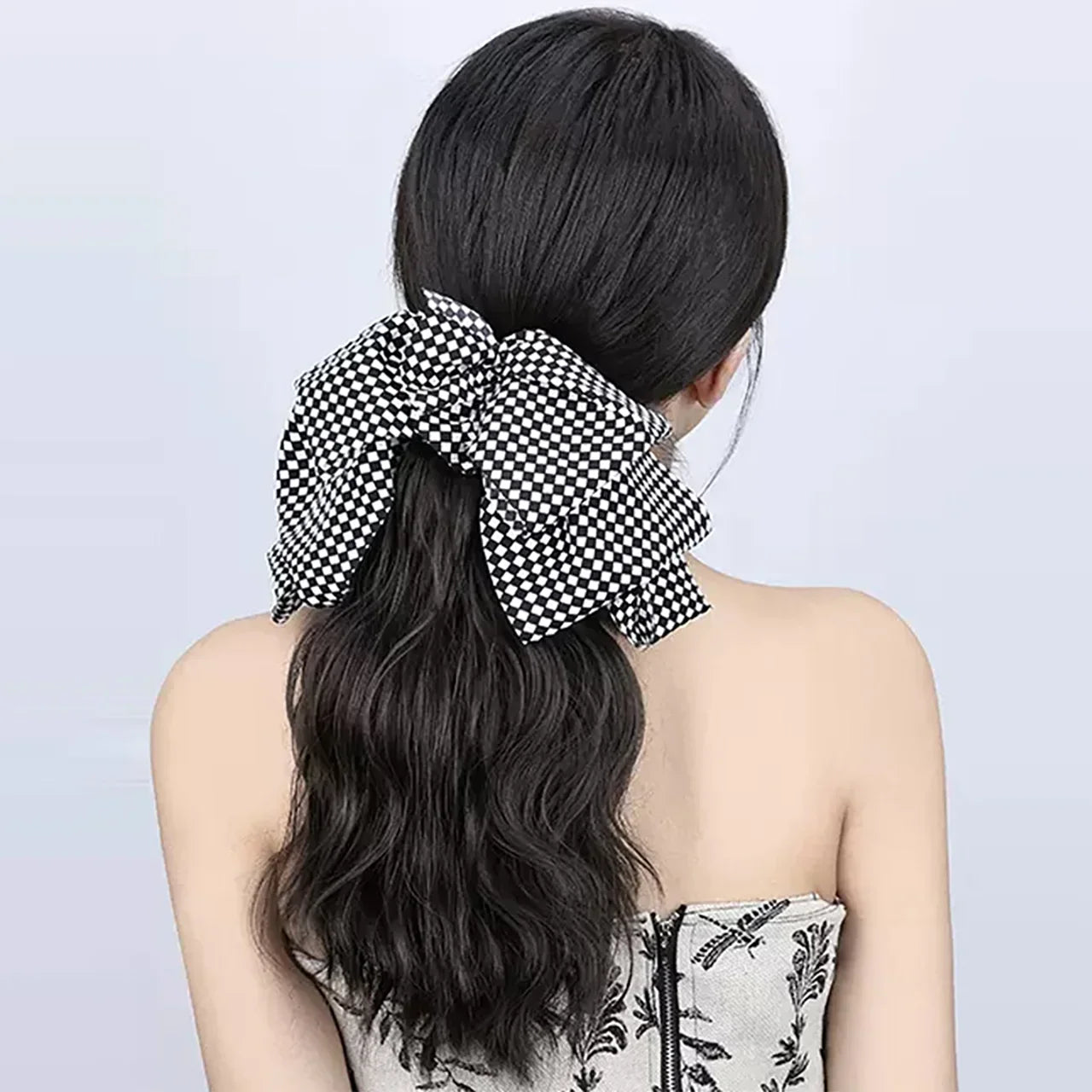 [Gentle and Sweet] Natural Wavy Claw Clip Ponytail Hair Extensions with Bowknot