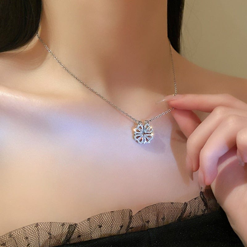 Four-leaf Clover Sweet Heart Necklace