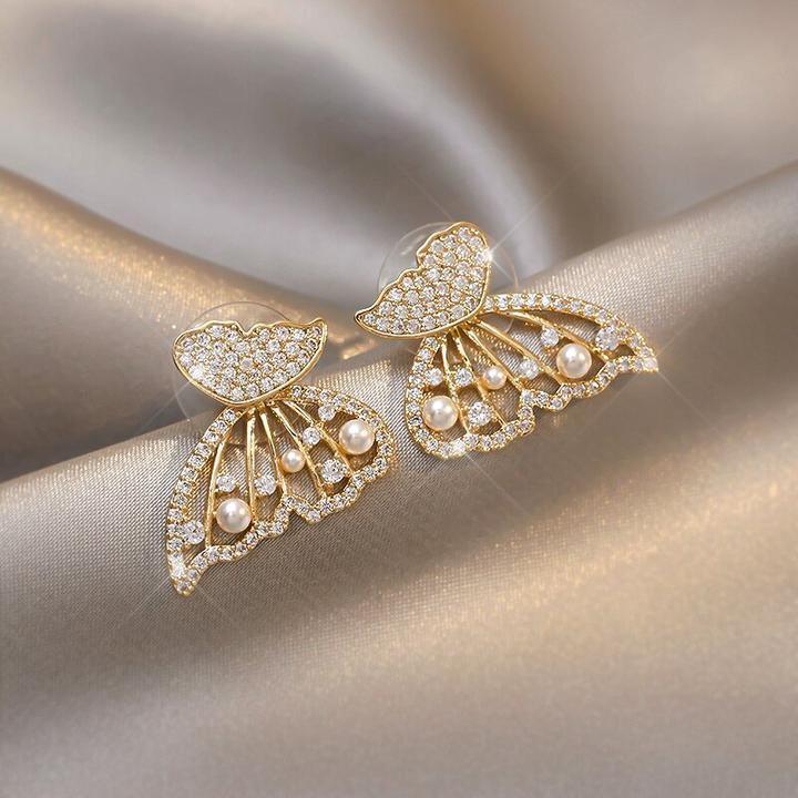 Diamond-studded Pearl Butterfly Earrings